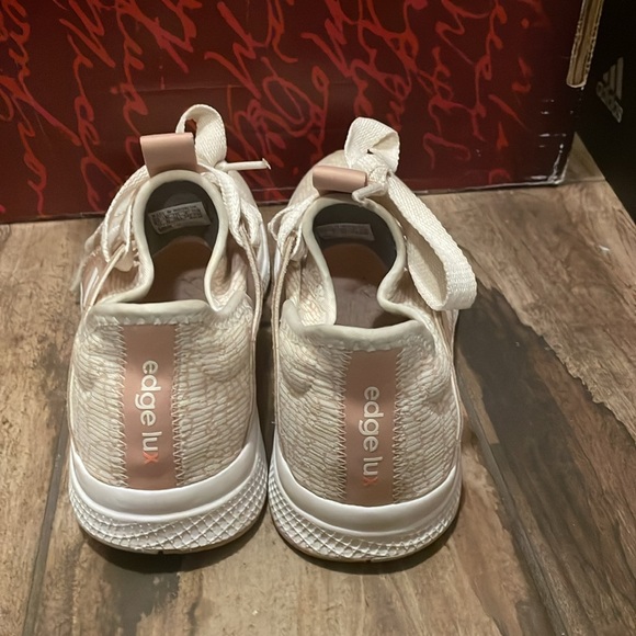 Women Edge lux tennis shoes - Picture 4 of 10